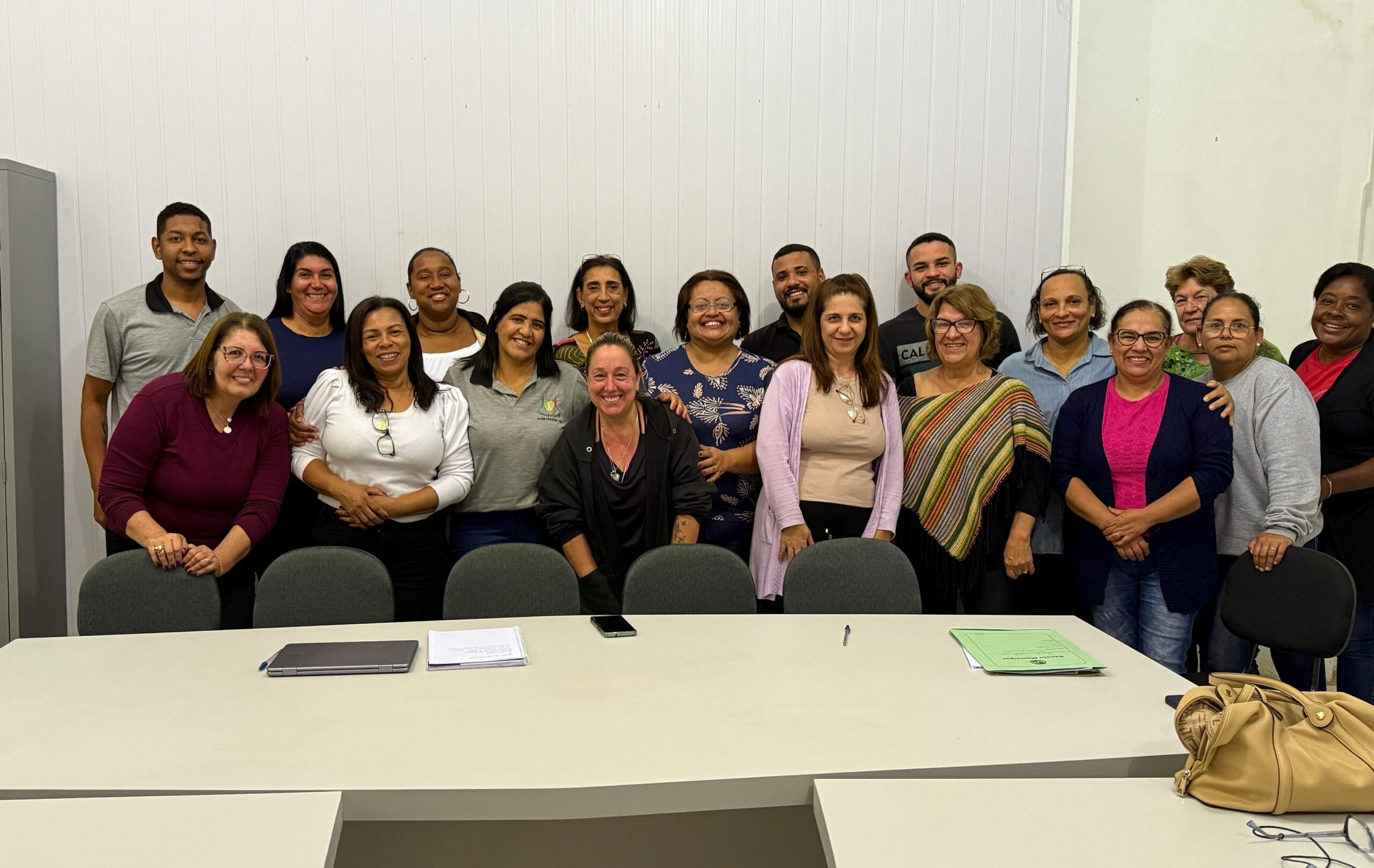 Novos membros dos Conselhos do FUNDEB e da Educação são eleitos em Além Paraíba